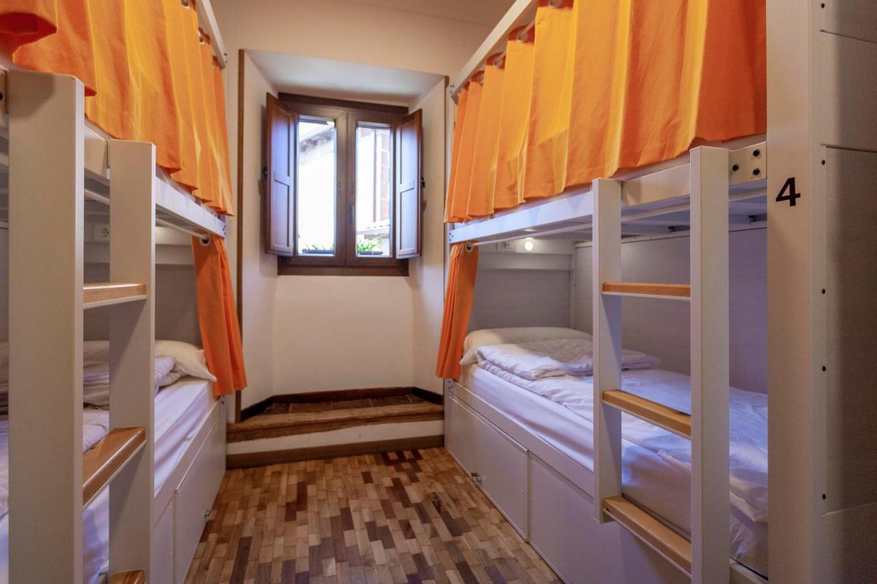 El Albergue De Sigueenza Bagian luar foto