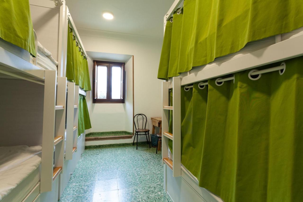 El Albergue De Sigueenza Bagian luar foto