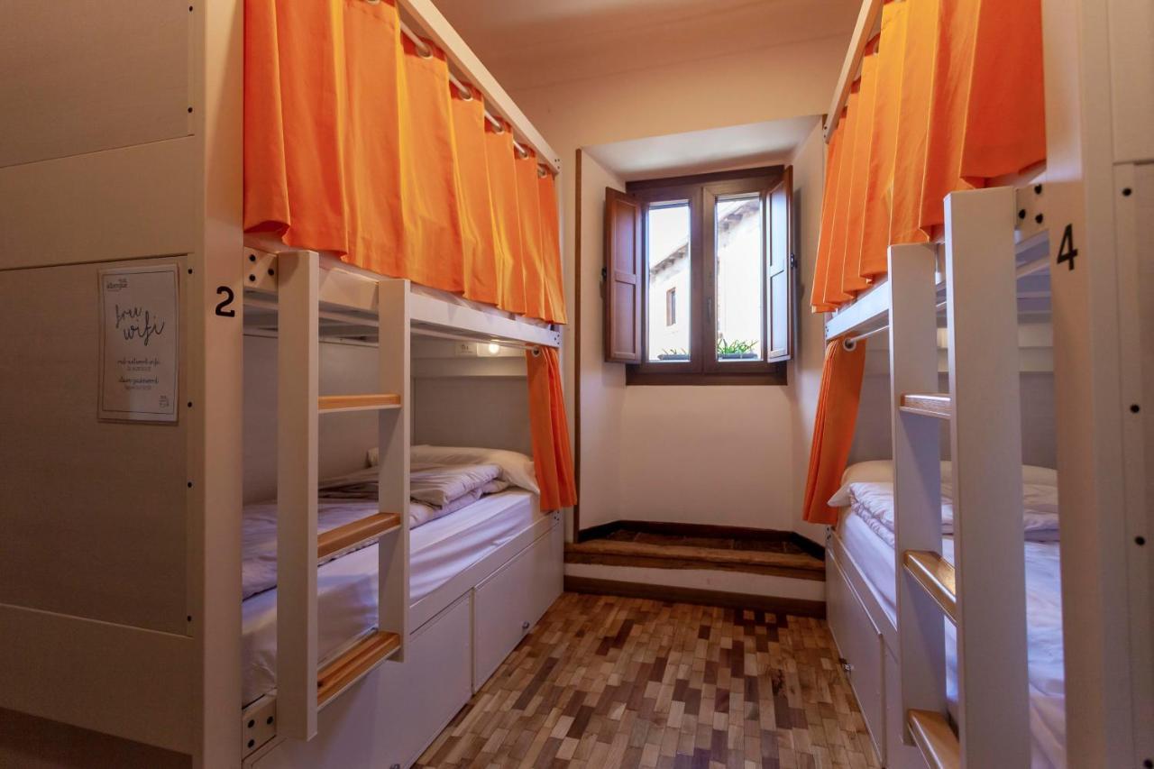 El Albergue De Sigueenza Bagian luar foto
