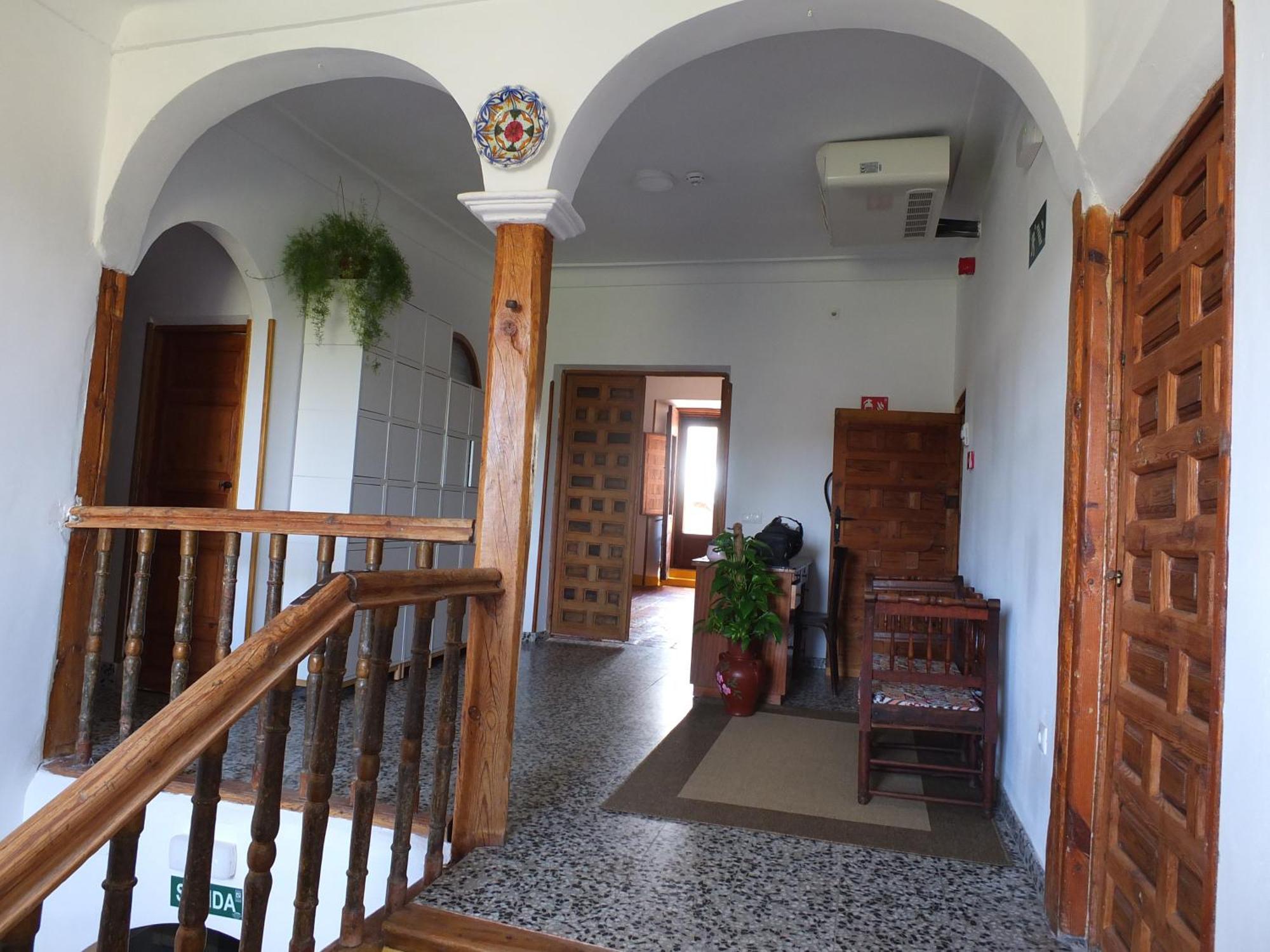 El Albergue De Sigueenza Bagian luar foto