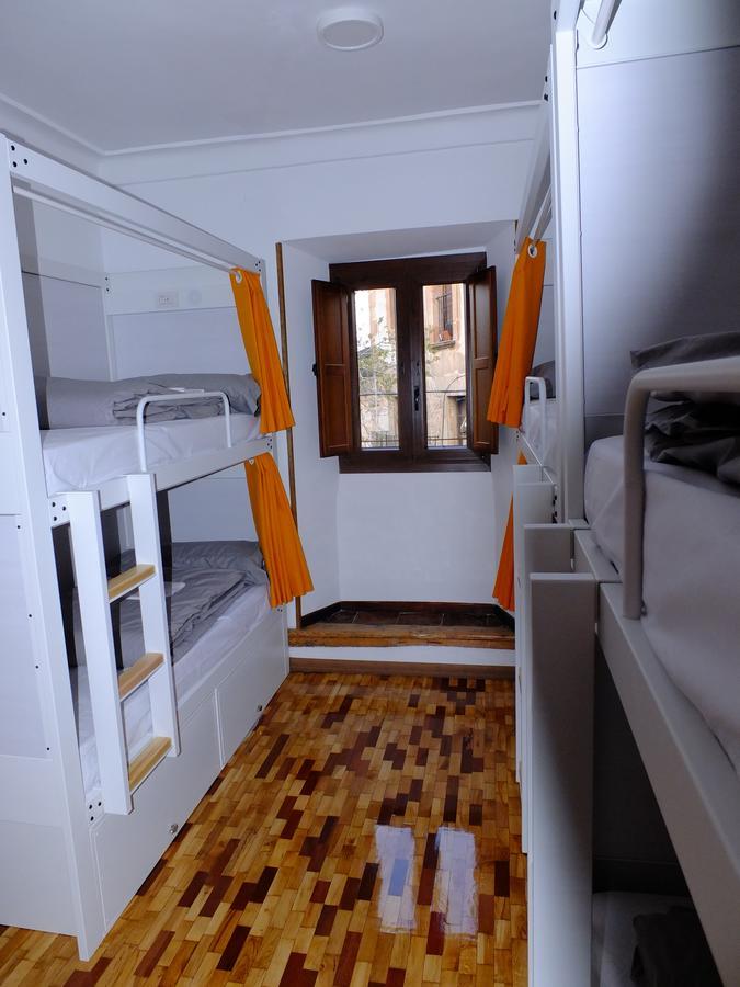 El Albergue De Sigueenza Bagian luar foto